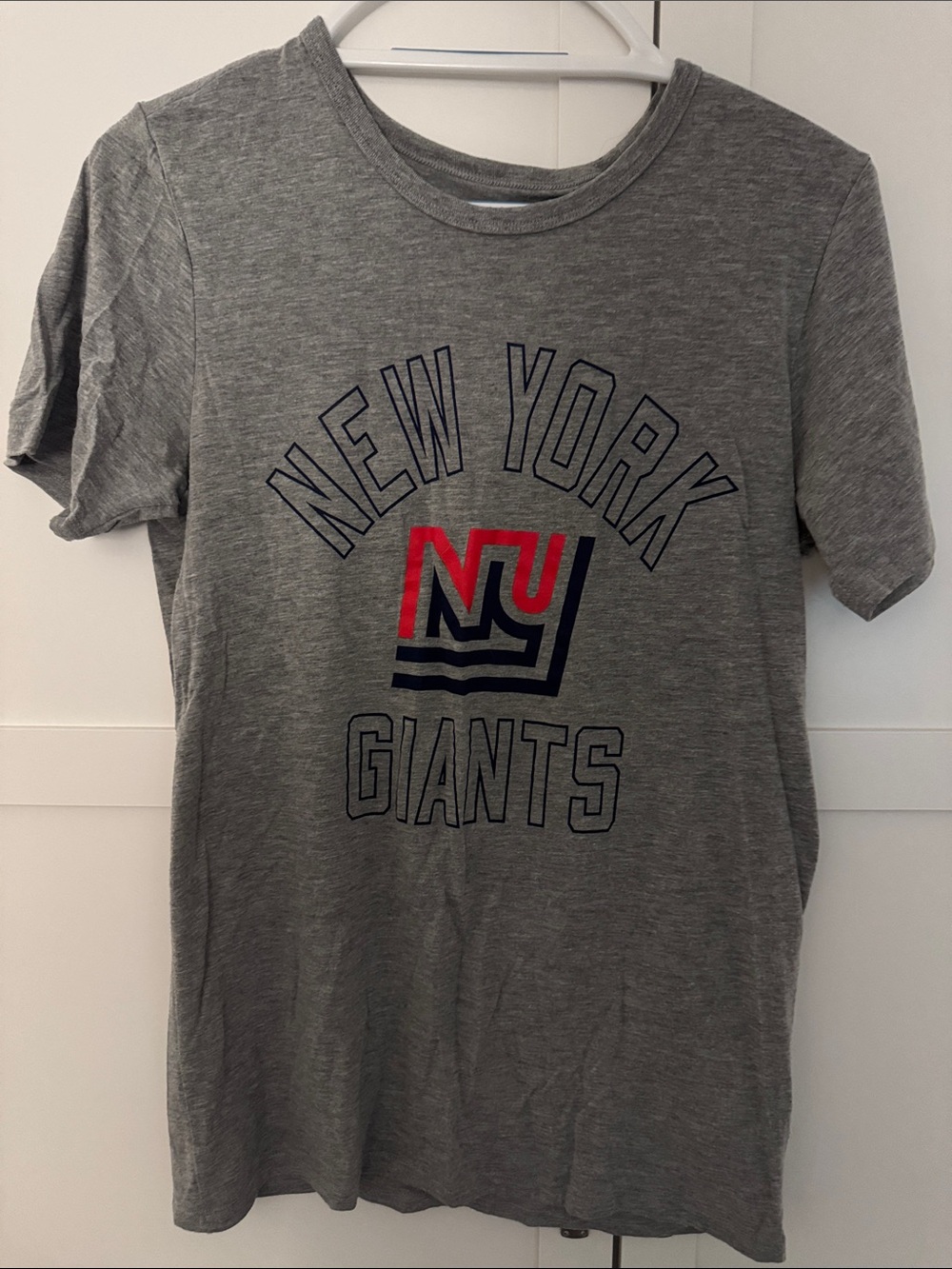 Nike Gray New York Giants Short-Sleeve Tee with Red & Blue Logo